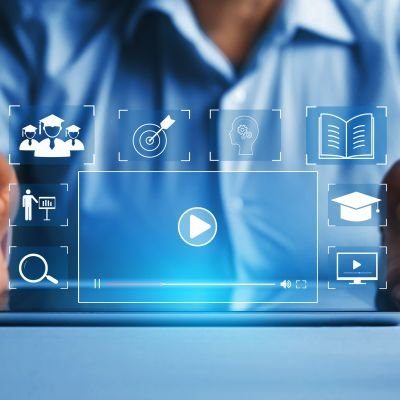 تجربتنا مع تطوير منصة تعليمية ذكية